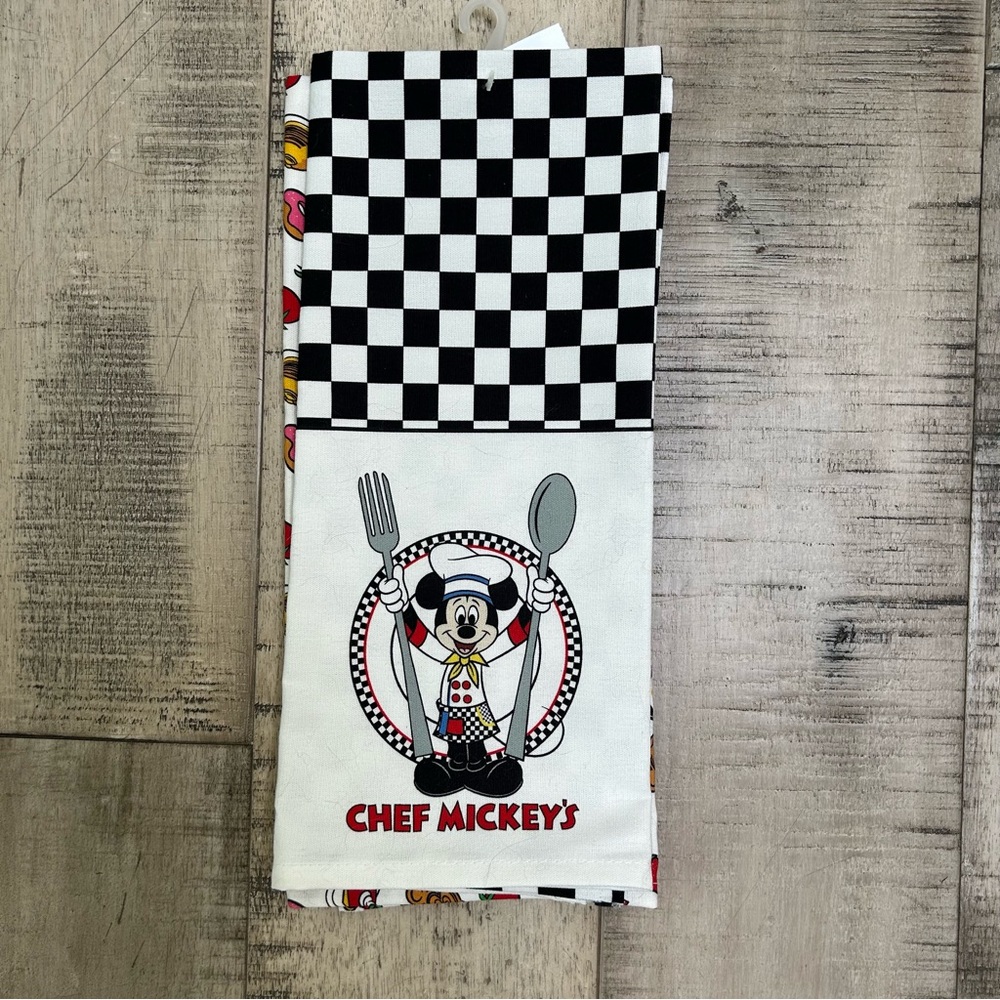 Chef Mickey’s Kitchen Towels